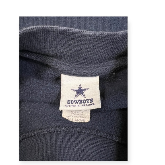 NFL Cowboys Official Navy Blue Crewneck Sweatshirt - Picture 3 of 5